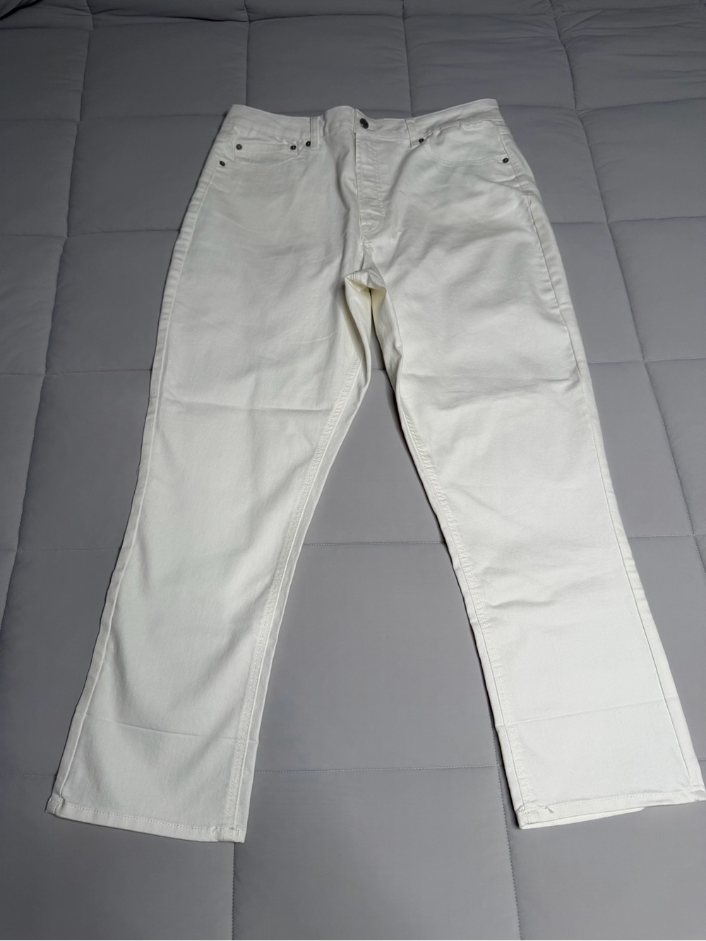 Frye Women's Size 14/32 Ivory High-Rise Cuffed Uncuffed Denim Crop Jeans NWOT